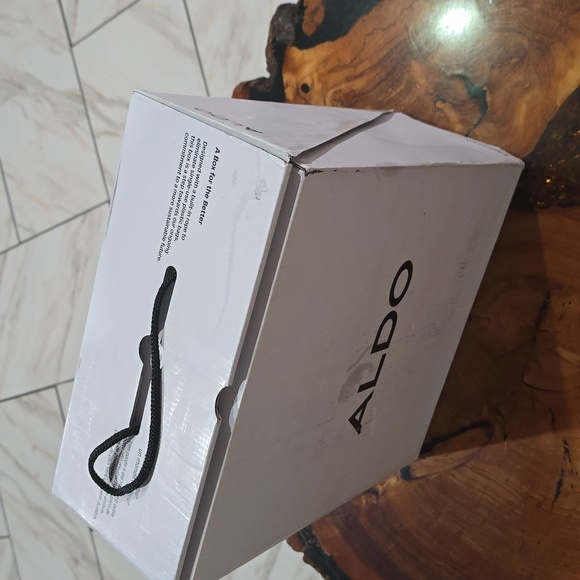 Boots new never use size 6.5 USA - Picture 8 of 8